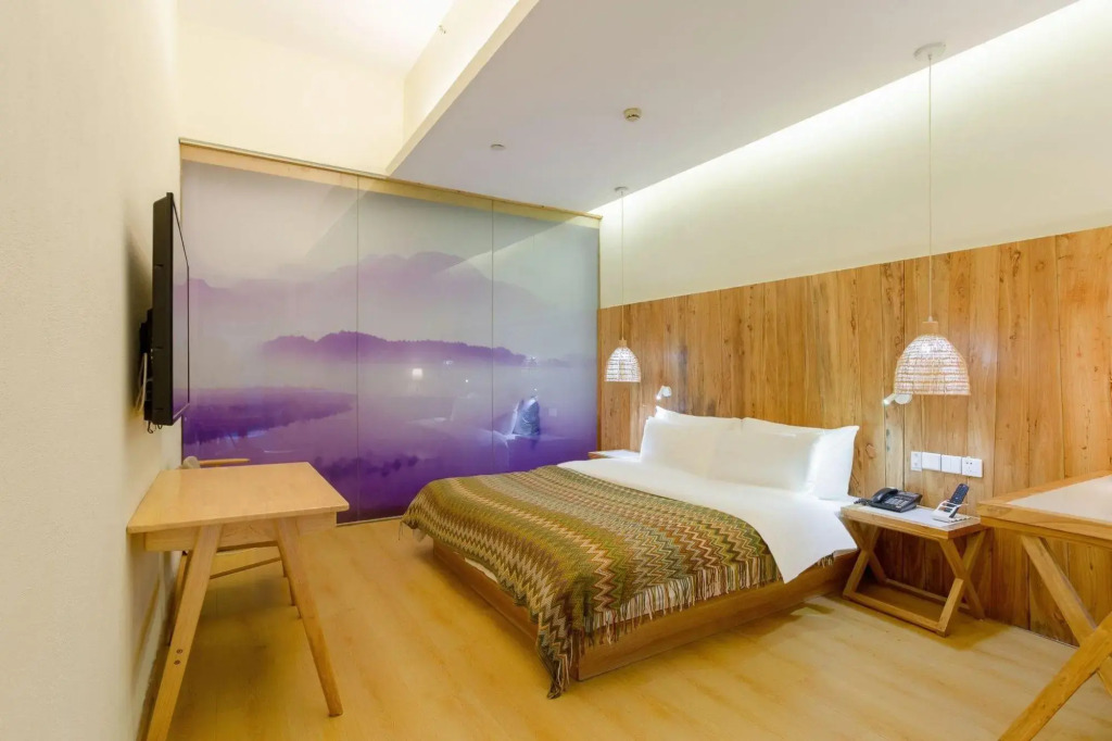 Jue Hotel (Greenbelt Window of Zhengzhou High-speed Railway East Station)