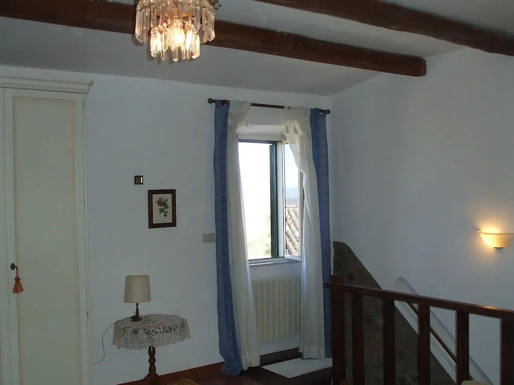 Blue House Near Bagnoregio-overlooking the Umbrian Mountains and Tiber Valley