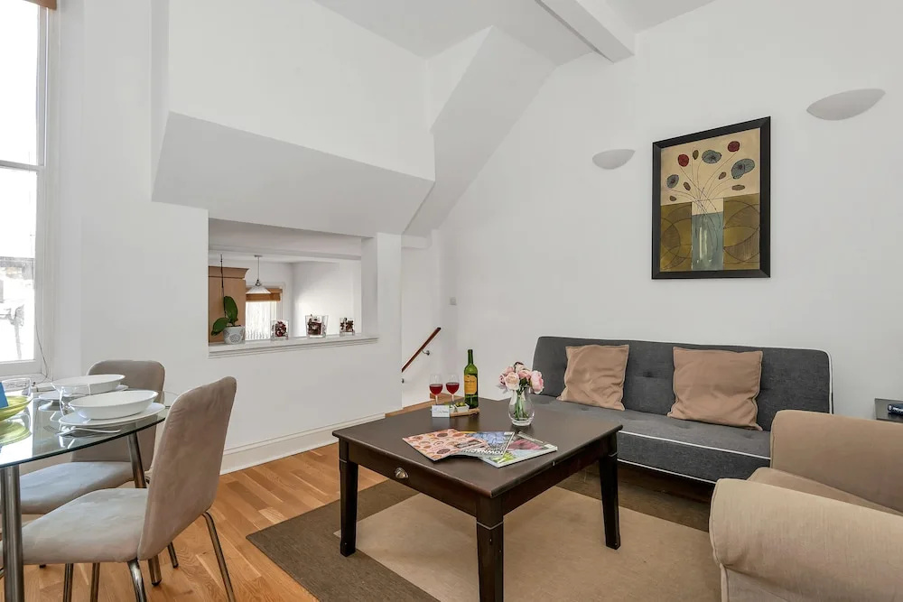 The Earl's Court Homey Apartment - ALF