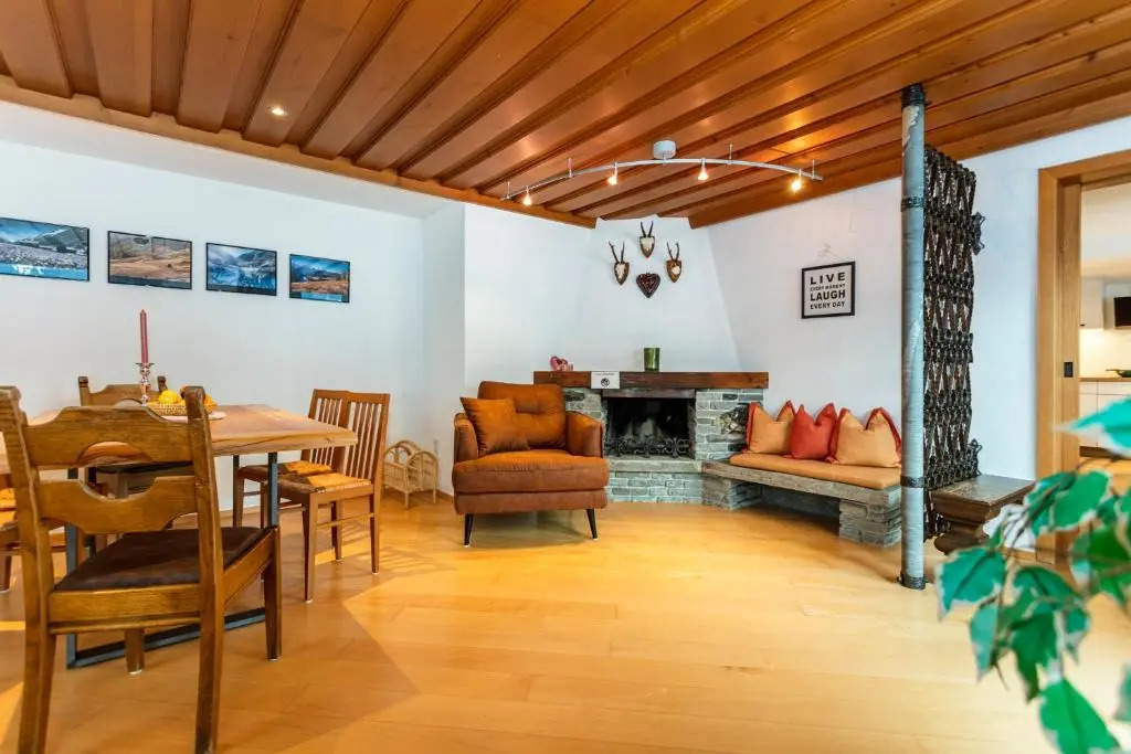 Hölzl Bed & Breakfast