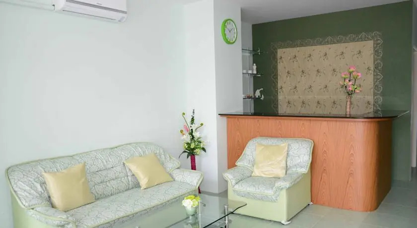Emerald hotel