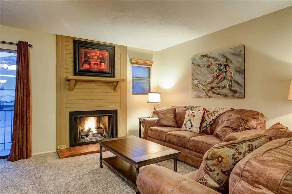 1475 Park Avenue - Unit #6 4 Bedroom Condo