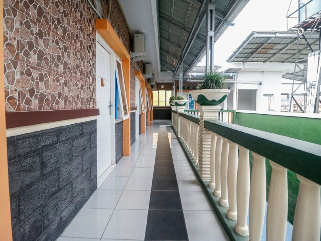 RedDoorz at K Home Syariah near Mall Kartini Lampung