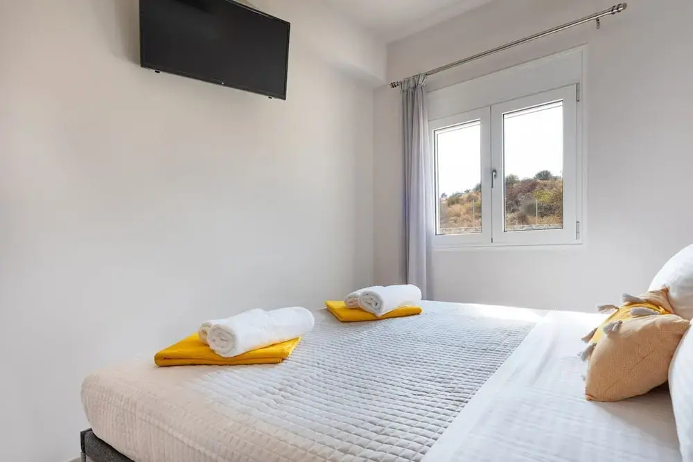 Giannas Panoramic Seaview Twin Villas with pool 2