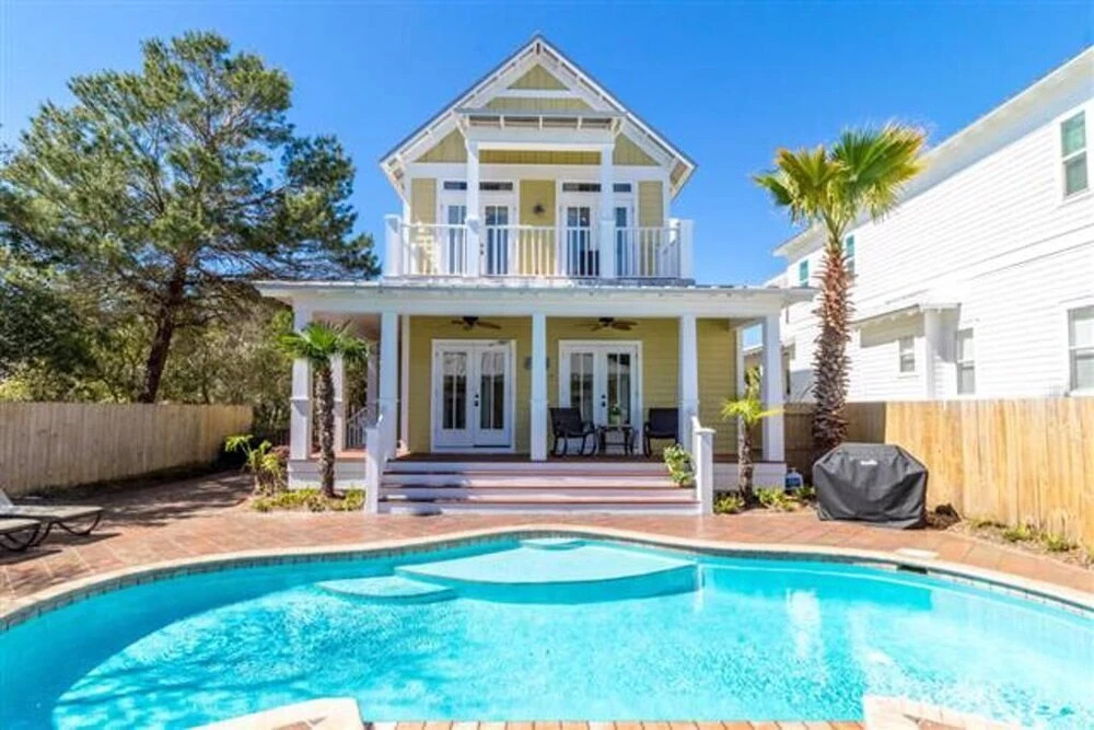 The Crystal Beach House - 1768742