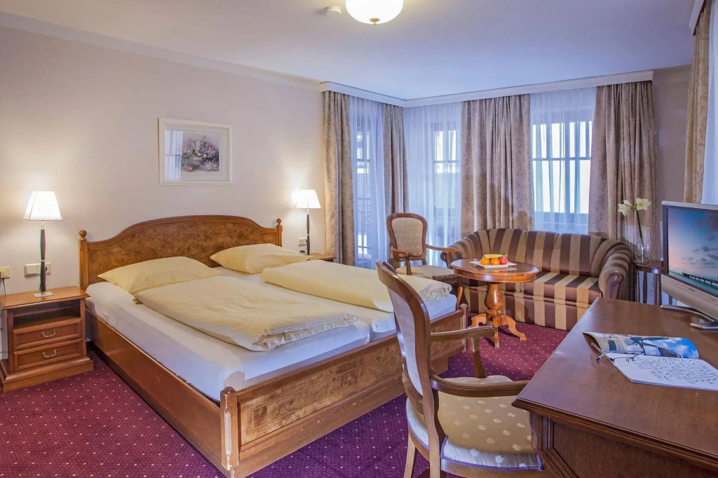 Cella Central Historic Boutique Hotel