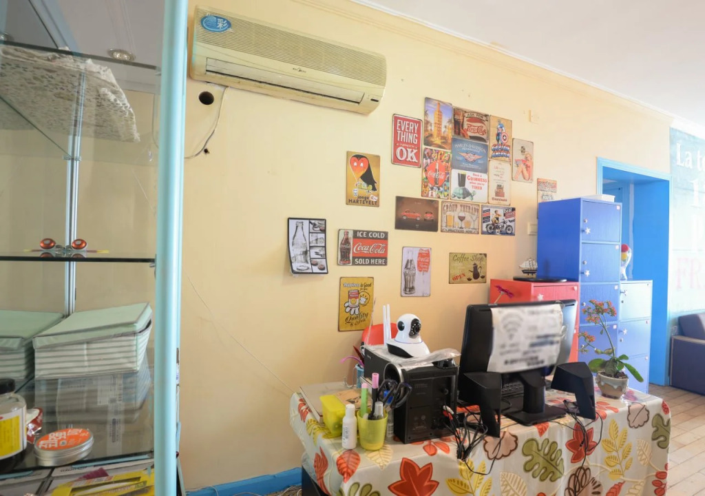 Shenzheng La Cave Youth Hostel