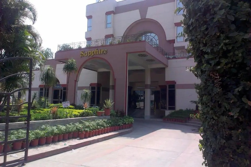 Hotel Sapphire
