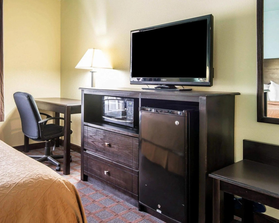 Red Lion Inn & Suites Blue Springs