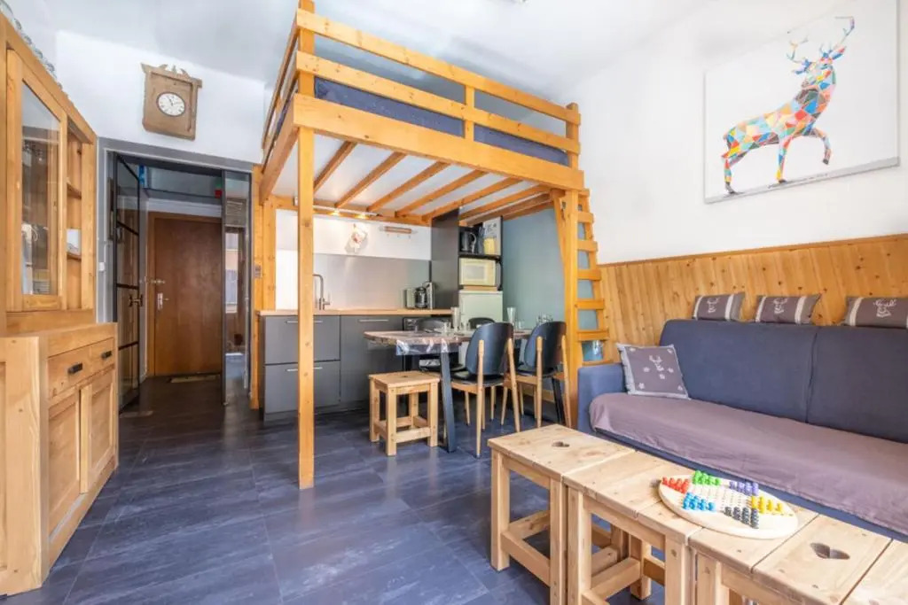 Warm Haven in Chamonix with Balcony