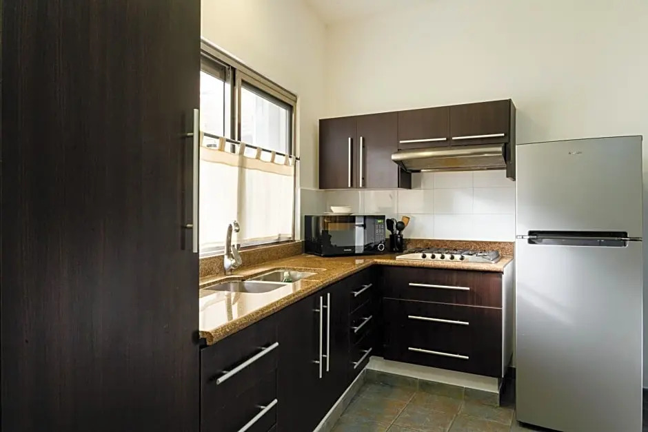 Almarea Vacation Condo