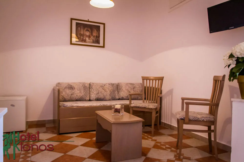 Hotel Klonos Kyriakos