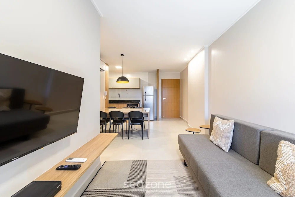Stay With a Pool and gym 350m From the Beach in a Prime Location in Maceio - SLI