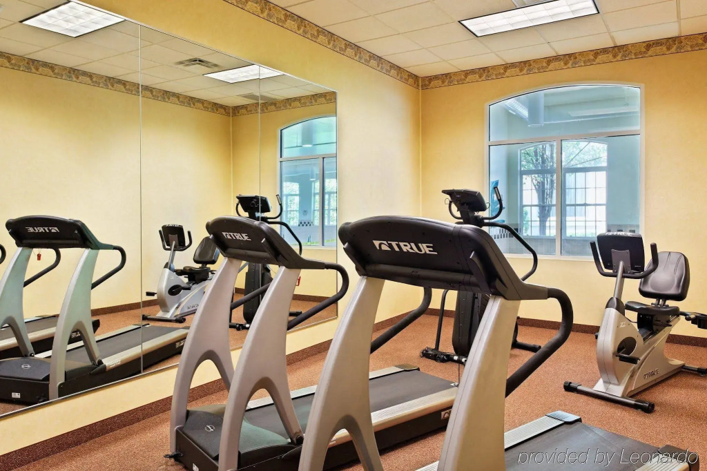 Country Inn & Suites by Radisson, Elk Grove Village-Itasca