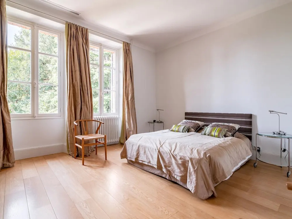 Premium Holiday Home in Cannes la Bocca With Swimming Pool