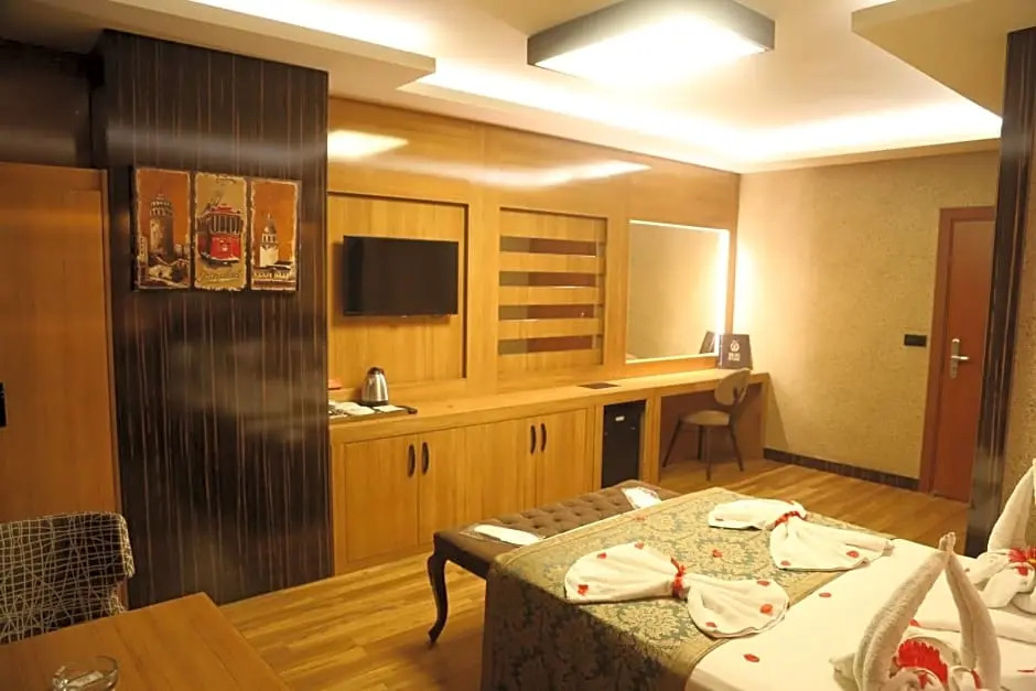 Gumus Palace Suites