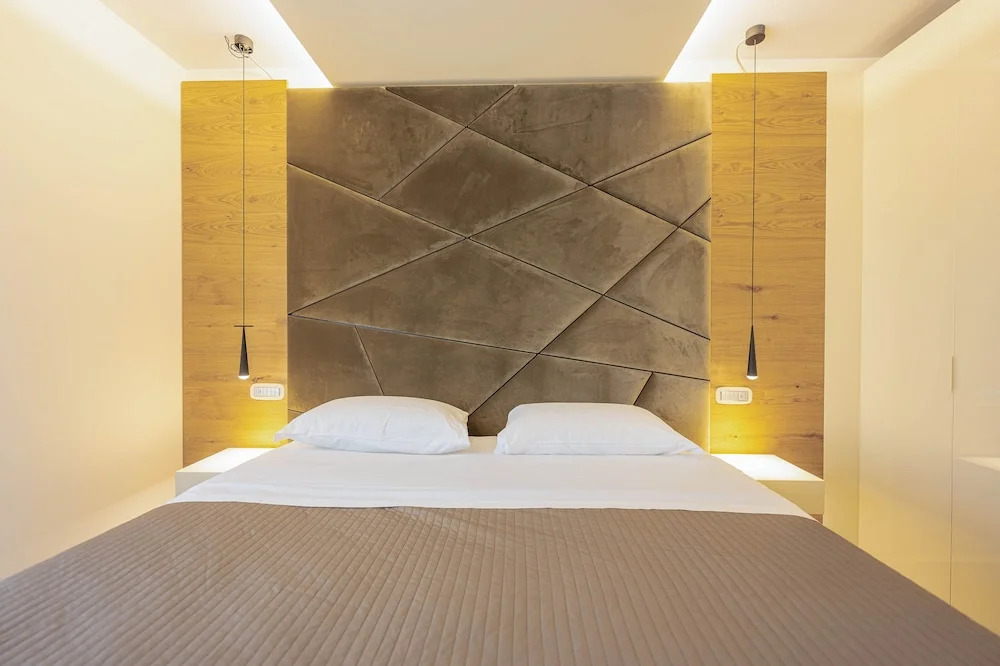 Venice New Luxury Penthouse with parking