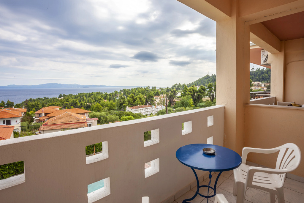 Skentos Hotel