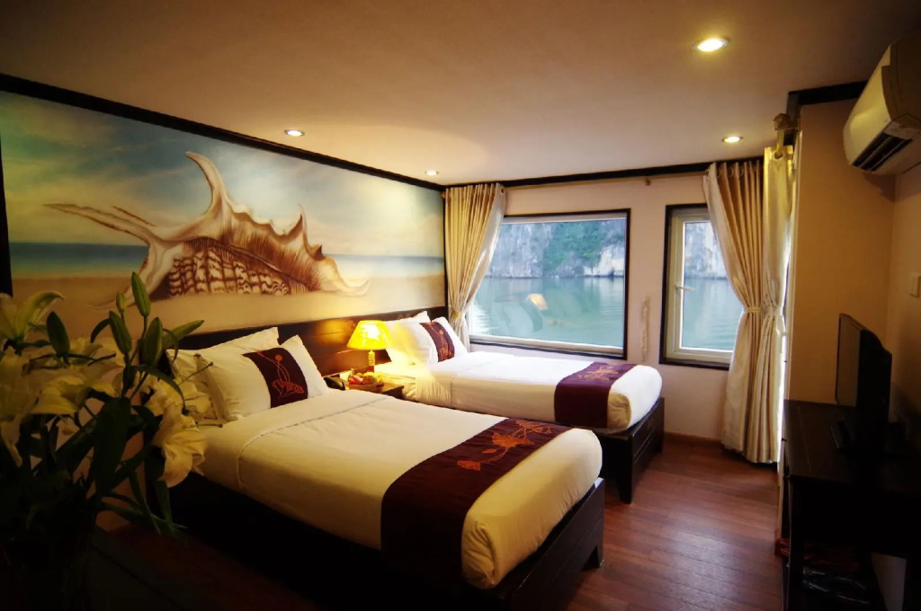 Huong Hai Sealife Cruise