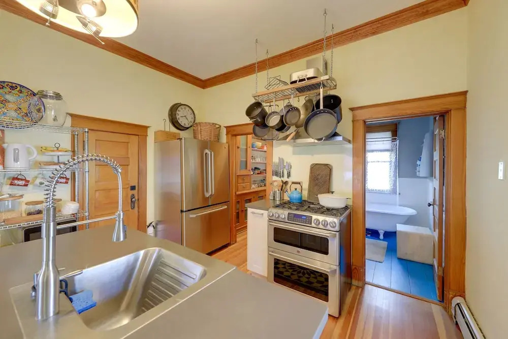 Home in Downtown Idaho Springs: 2022-01