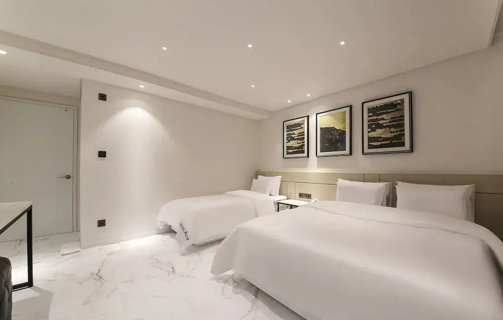 Hotel Azit