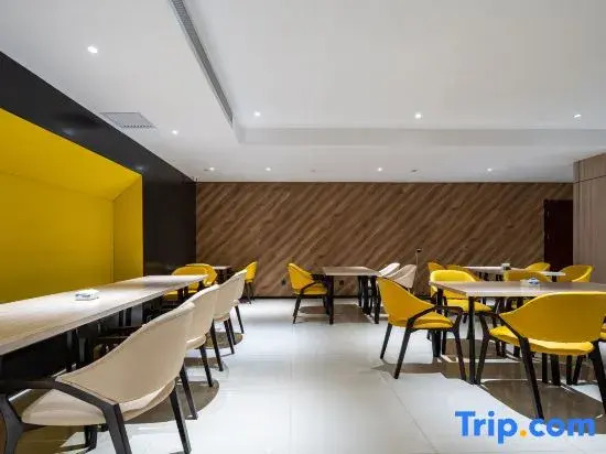 Manzhou Hotel (Lanzhou Zhongchuan International Airport)