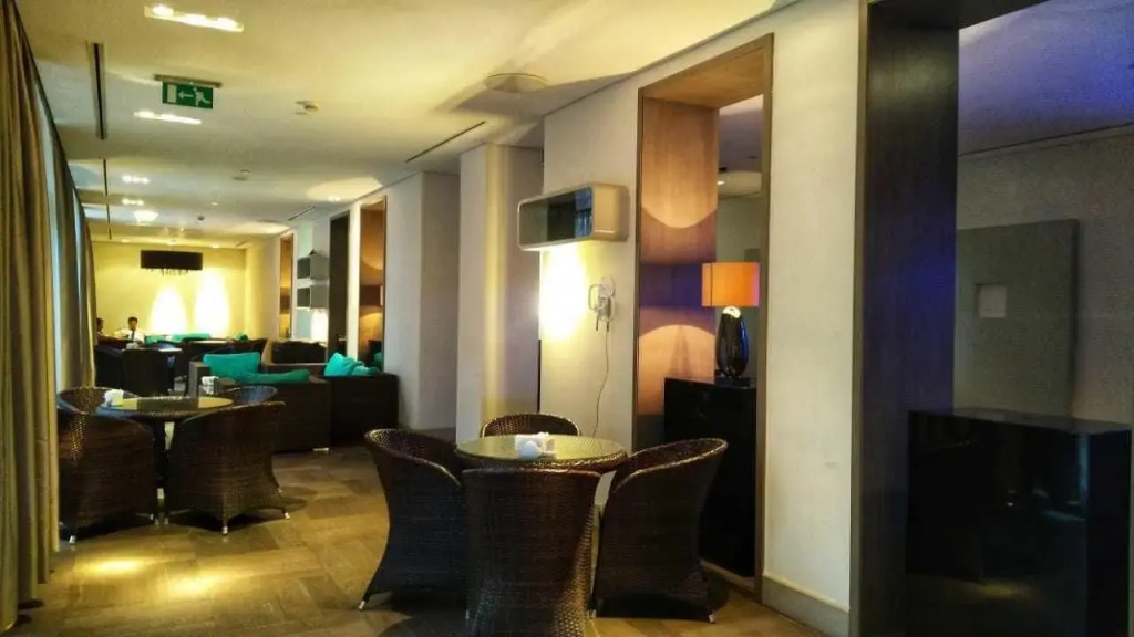 Royal Garden Hotel