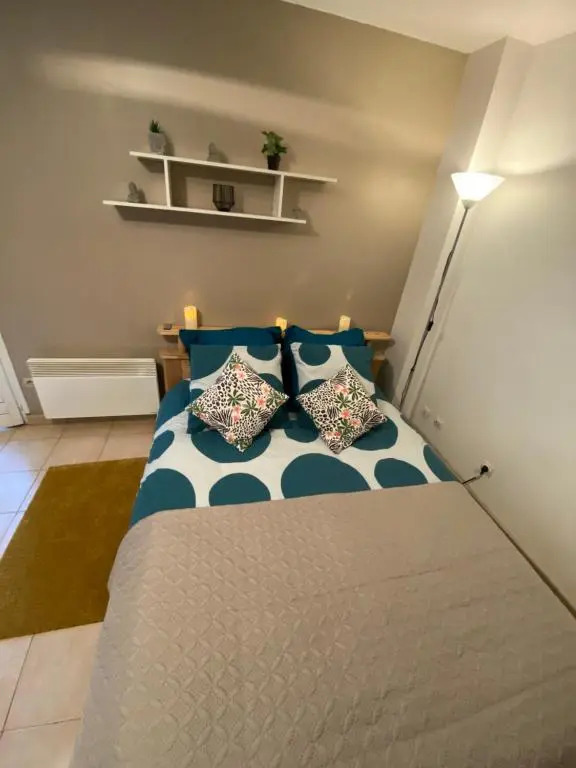 Appartement Cosy avec jardin privatif et garage