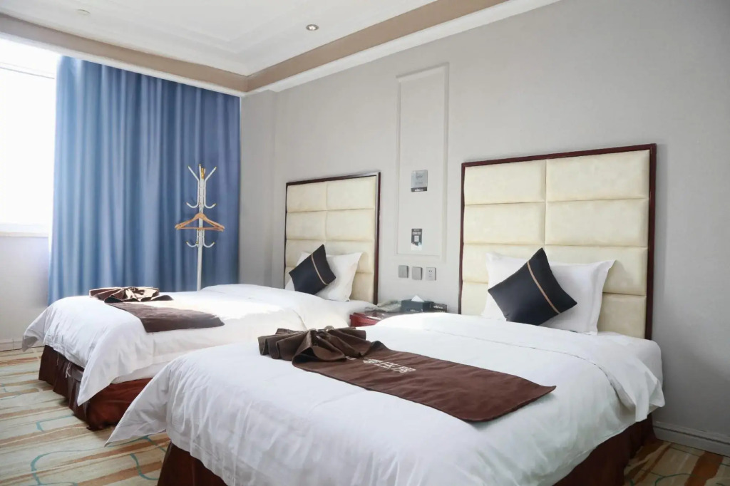 Holiday Inn Hebi Xianhe Lake (Qibin Avenue Municipal Government Branch)