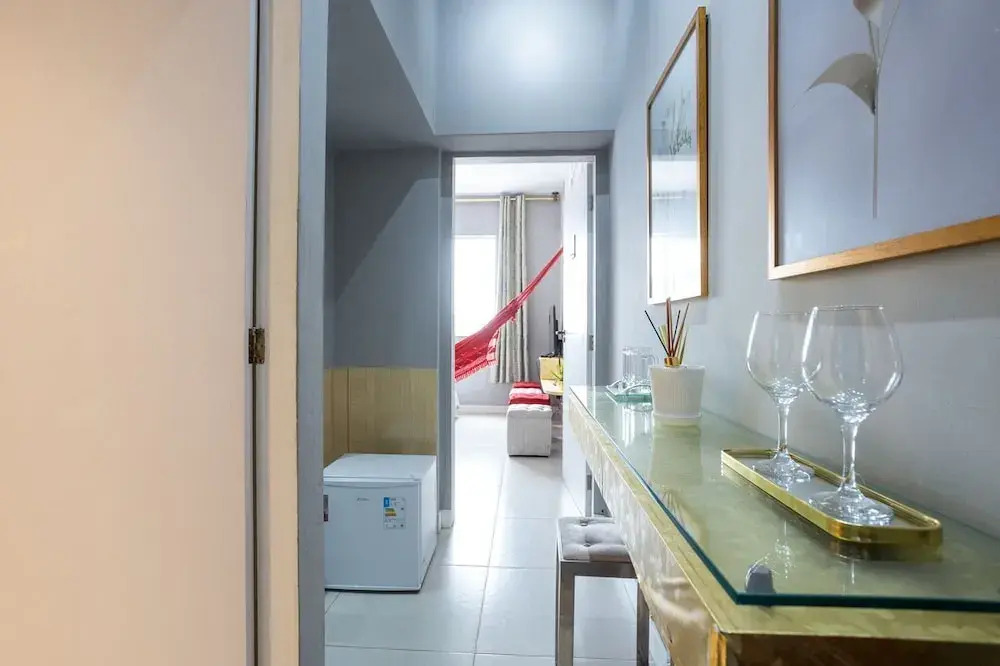 Apartamento no Centro com Wifi e a 500m do Metr