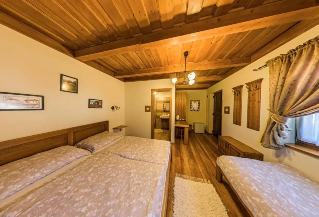 Tóth Vendégház és Apartmanház Újfehértó