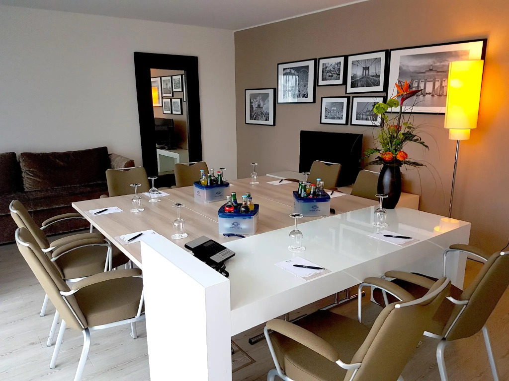 elaya hotel kleve, Trademark Collection by Wyndham