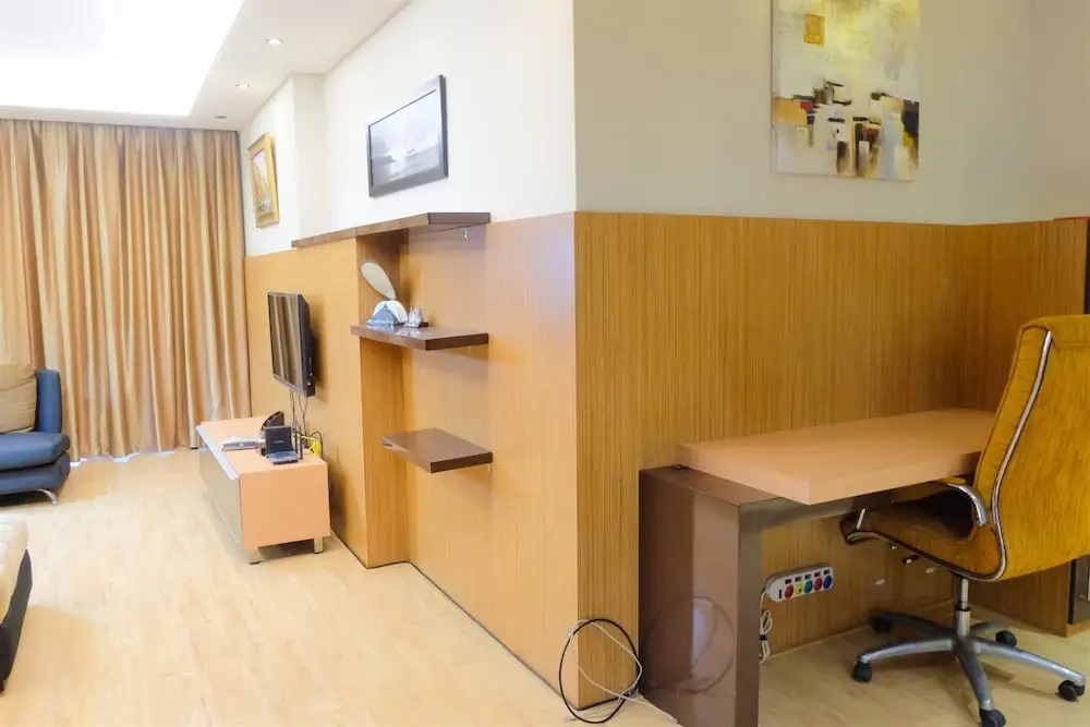 Best 1BR Apartment at Hampton's Park Residence