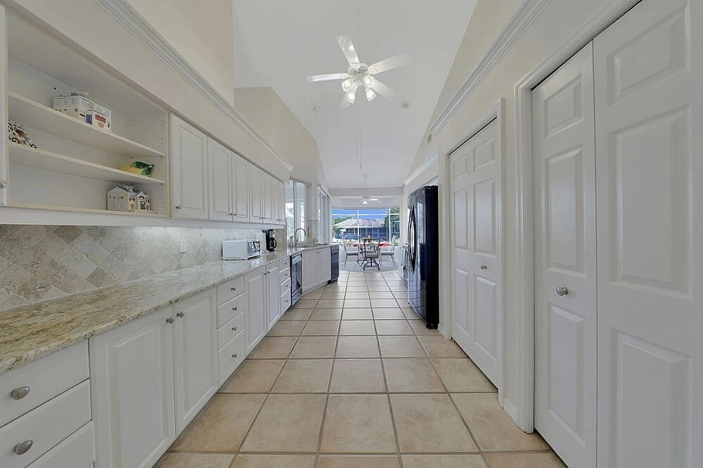 Seagrape Home #60544