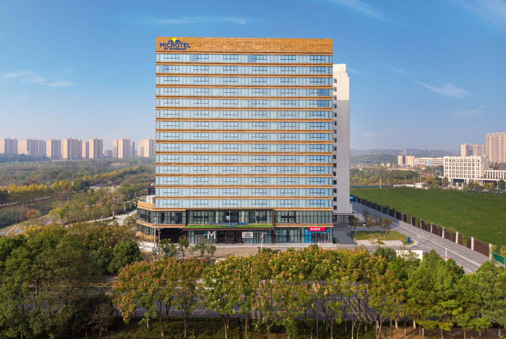 Microtel by Wyndham Songzi