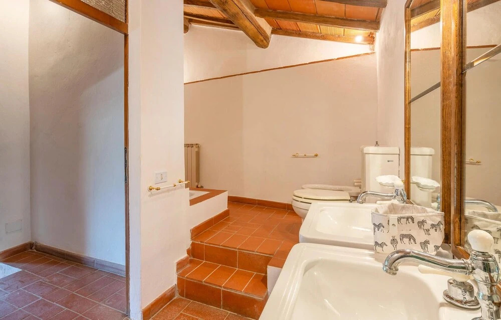 Lovely Home In Sarteano