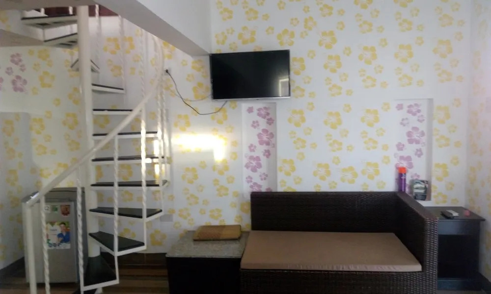 M-Anh Hotel