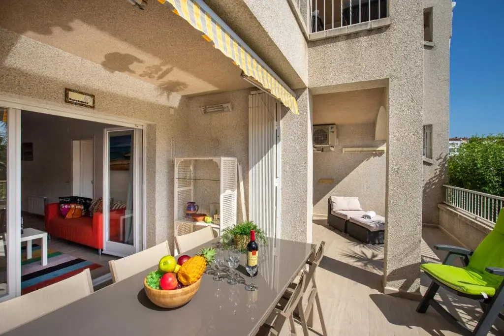 1007 Apartamento planta baja Lago San Maurici
