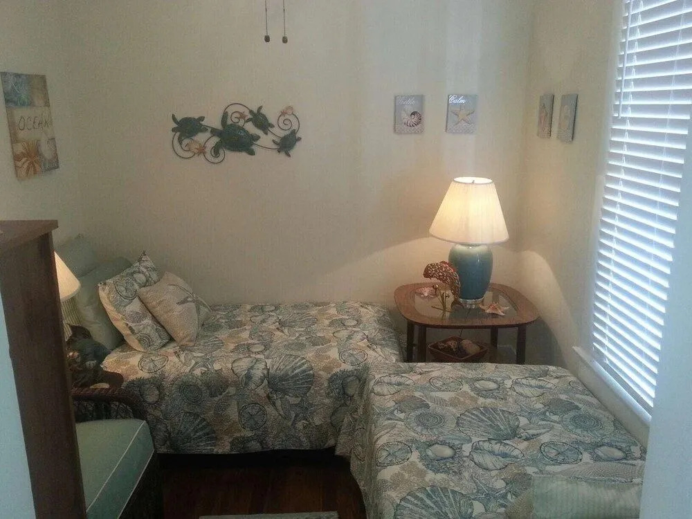 Lazy Days Cottage