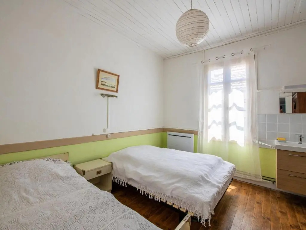 Maison Typique 3 Chambres, Proche Océan, Jardin Clôturé, Animaux Admis - FR-1-521-206