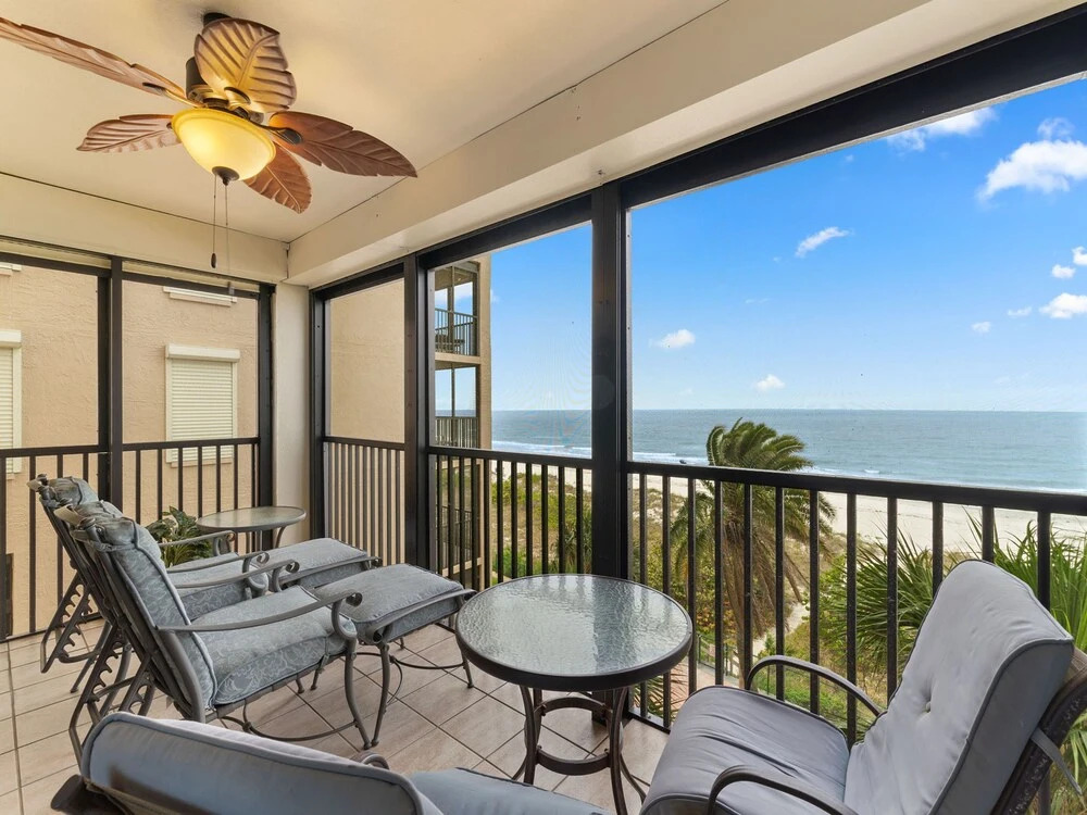 Reflections on the Gulf by Distinctive Beach Rentals