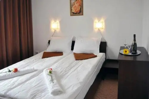 Pusca Si Cureaua Lata