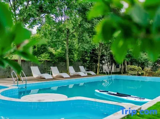 Anji Youzuoliangting Pet-friendly Vacation Apartment