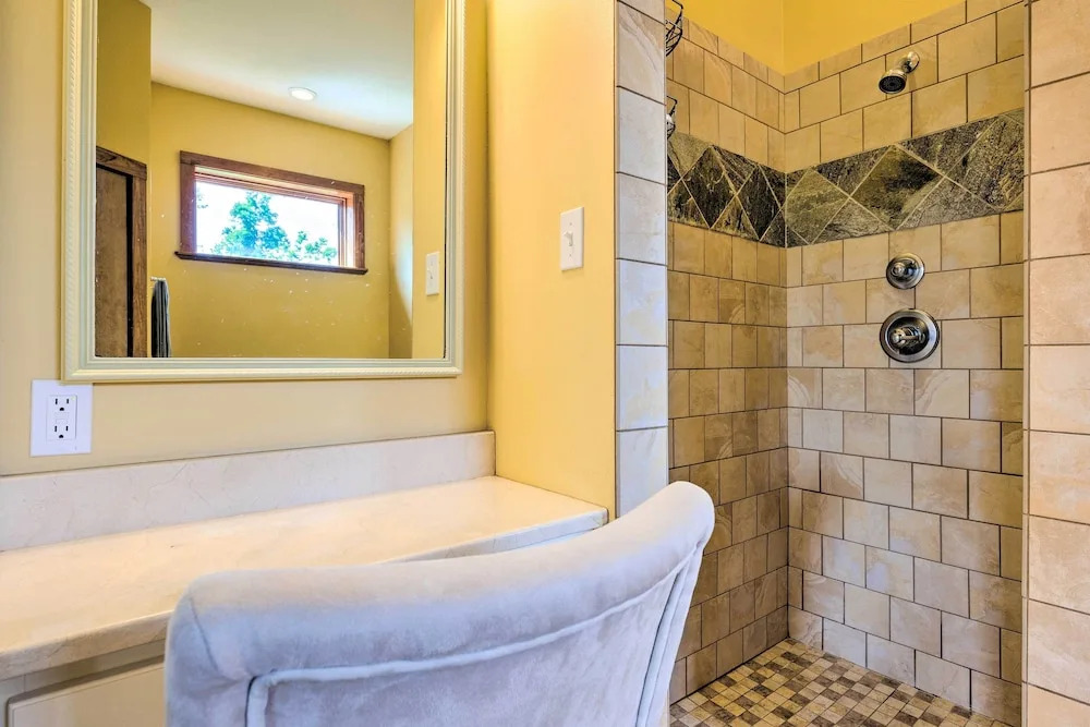 Bright Waveland Home - Walk to Beach Access!