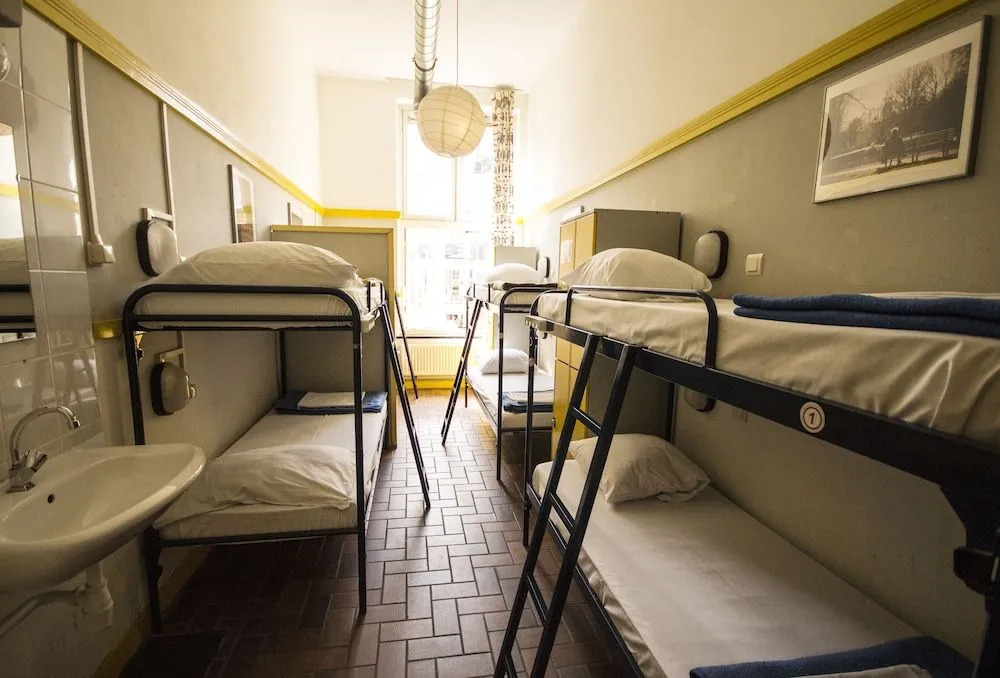 Shelter Jordan Amsterdam Hostel