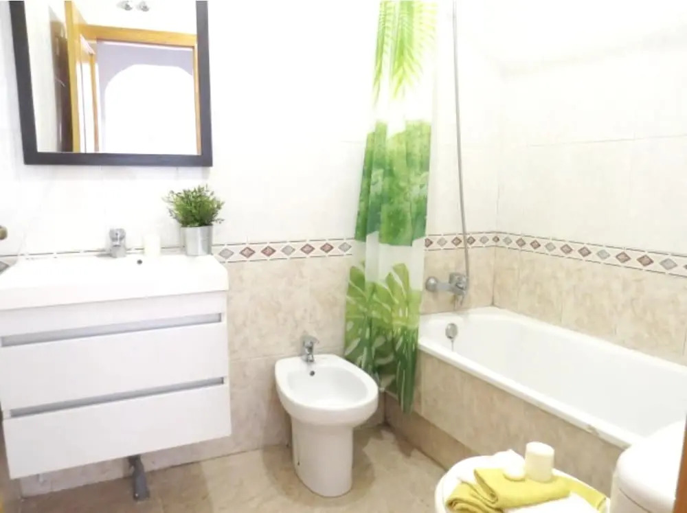 Apartment with 2 Bedrooms in Torrevieja, with Pool Access, Terrace And Wifi - 1 Km From the Beach