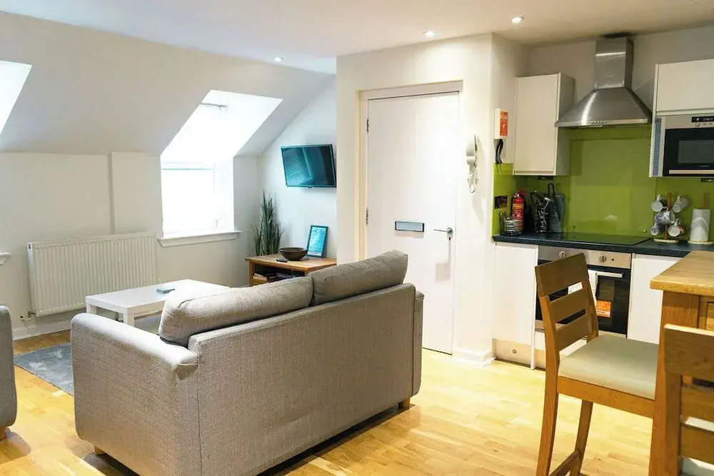 JOIVY Adorable Flat Near Fountain Park W/ Parking
