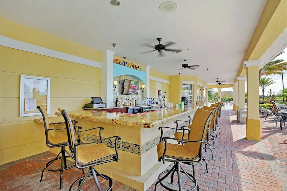 Gorgeous Vista Cay Town Home, Vista Cay - 4002