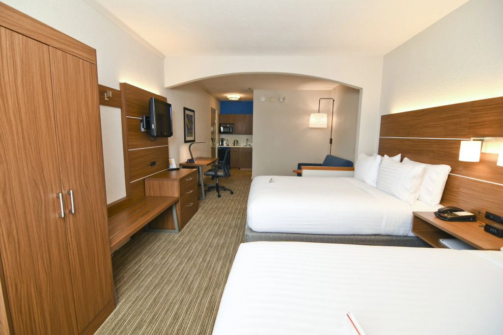 Holiday Inn Express Hotel & Suites Port Clinton-Catawba Island by IHG