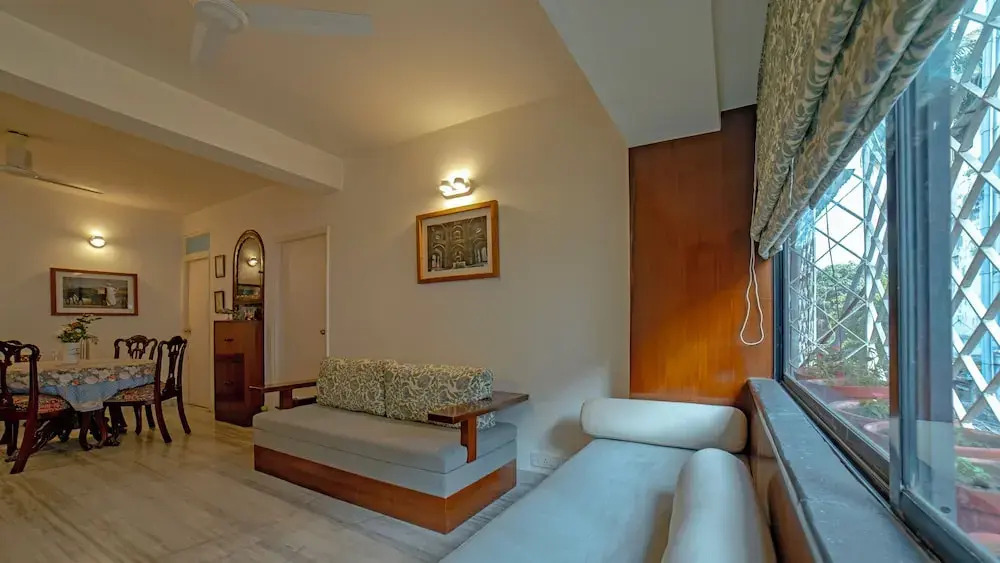 Yellowbrick - Calcuttas Freshest BnB
